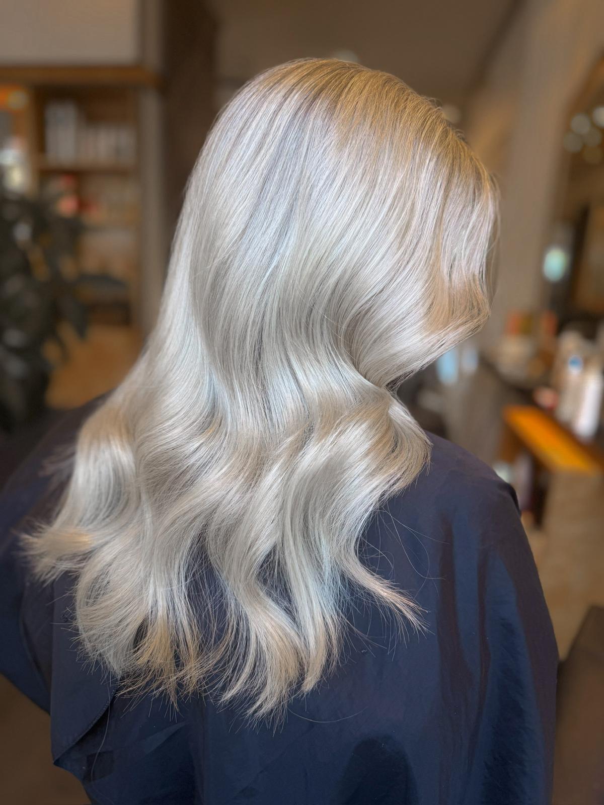 Platinblond Wellen